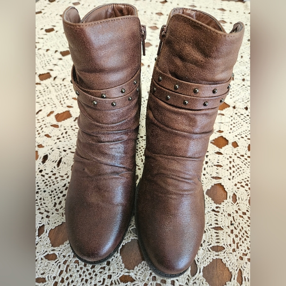 BareTraps brown booties size 7.5 - Picture 4 of 13